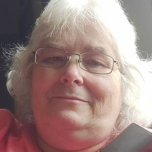 Meet your Posher, Michele